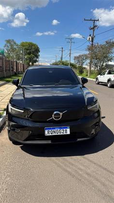 VOLVO C40 P8 RECHARGE PURE ELECTRIC AWD